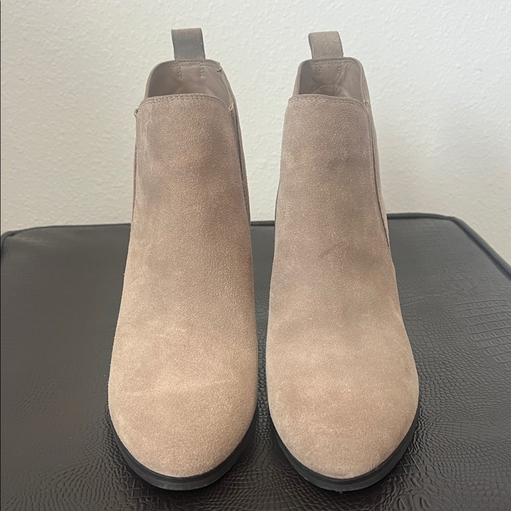MICHAEL KORS Tan Suede Ankle Boots - Picture 2 of 6